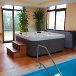 Dorina Wellness דירה שיופוק