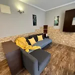 Dorina Wellness Apartman *