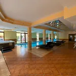Dorina Wellness Apartman *