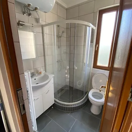 Dorina Wellness アパート シオーフォク